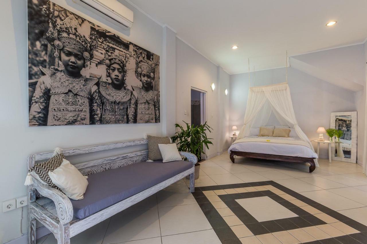 Villa White Bali Seminyak (Bali)